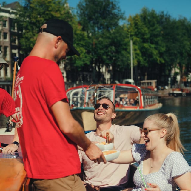 combitiq/amsterdam-boat-trips/gallery/ola90sv6e2t6wu6dl6qi