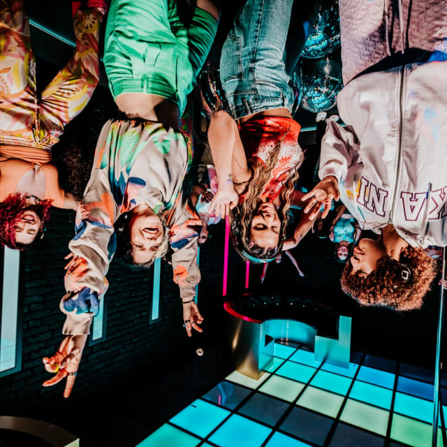 combitiq/the-upside-down/gallery/lruftj7k7fp7ri8lptgf