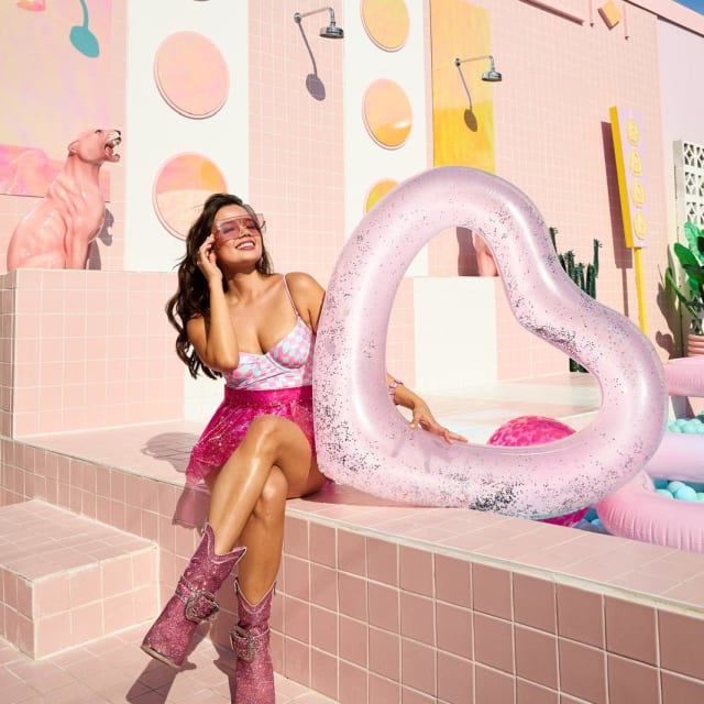 combitiq/wondr-pink-beach/gallery/h5iqhlxdebhgkmwcwrfv